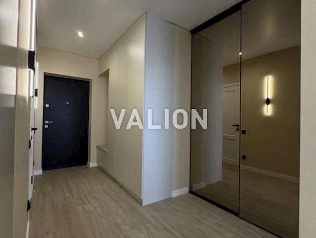 Продажа 2-комнатной квартиры ул. Виктора Некрасова, 10