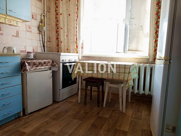 Продам 2- комн.квартиру, р-н Оболонь, ул. Героев Днепра 19