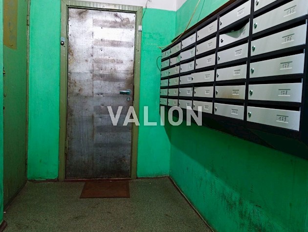 Продам 2- комн.квартиру, р-н Оболонь, ул. Героев Днепра 19