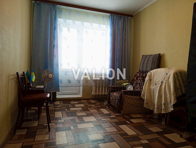 Продам 2- комн.квартиру, р-н Оболонь, ул. Героев Днепра 19