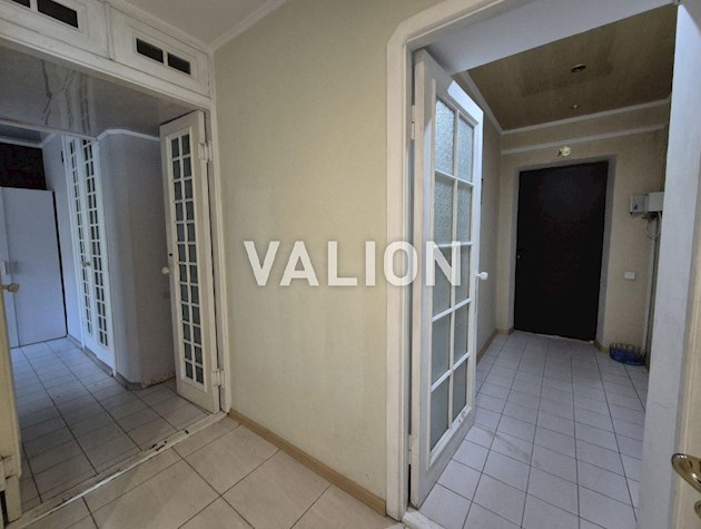 Продажа 3к квартиры,ул. Антоновича, 100, Голосеевский р-н