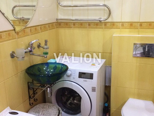 Продажа 2-ком.квартиры пр. Победы 99/1, м Житомирская,Святошин