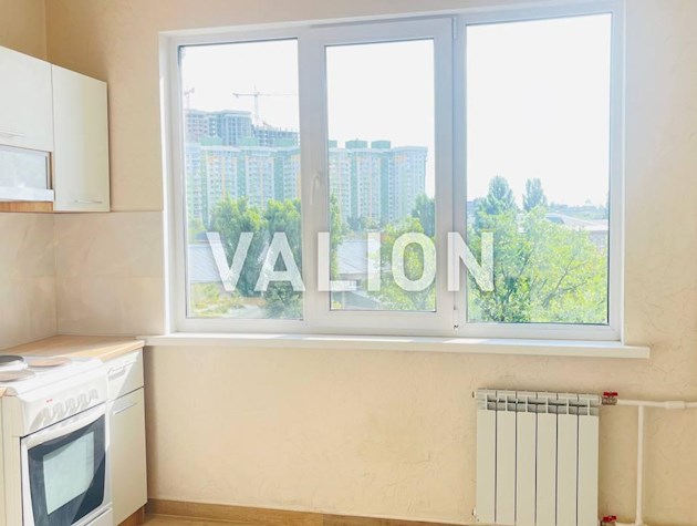 Продажа 2-комнатной квартиры на ул. Ирпинская 2, метро Житомирская