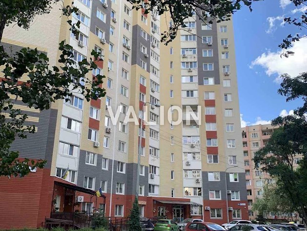 Продаж 1к. квартири Юлии Здановської 81 б