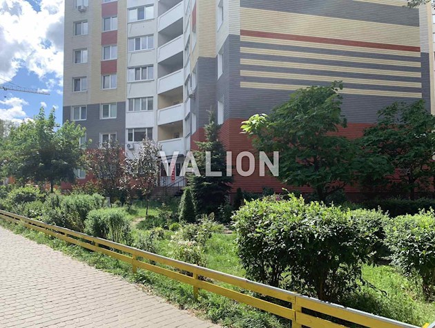 Продаж 1к. квартири Юлии Здановської 81 б