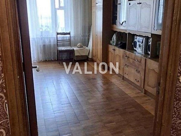 Продаж 4-кімнатної квартири по вул. Олійника Степана, 8