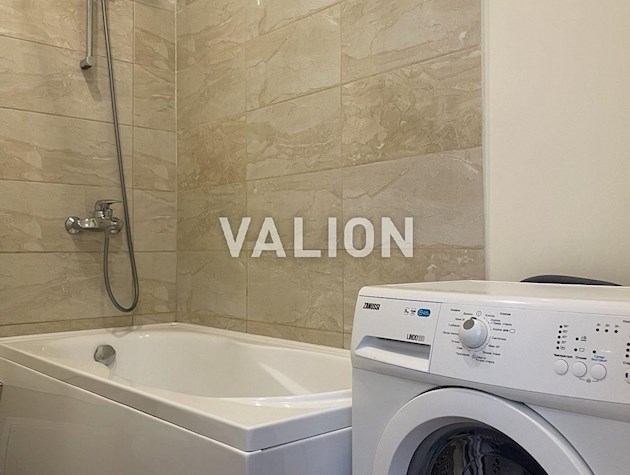 Продаю 1-кімнатну квартиру-студію по вулиці Кам’янська (Дніпродзержинська), 6, ЖК Метрополія, Дарницький р-н, м. Вирлиця.