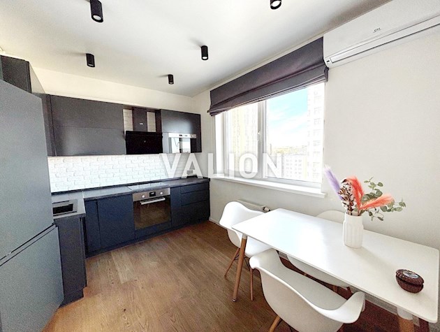 Продам 1 кімнатну квартиру в ЖК «Малахіт» вул. Богданівська 7а