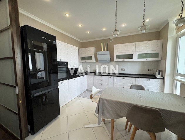 Продажа 2-к квартиры просп. Николая Бажана 8б