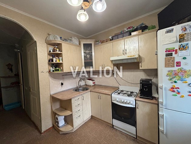 Продам 1 комнатную квартиру ул.(Кикабидзе( Булгакова ) 6а