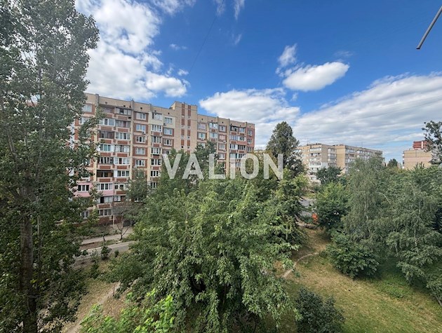 Продам 1 комнатную квартиру ул.(Кикабидзе( Булгакова ) 6а