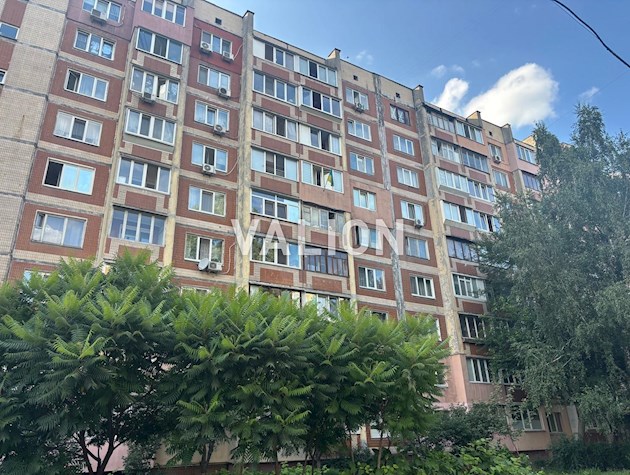 Продам 1 комнатную квартиру ул.(Кикабидзе( Булгакова ) 6а