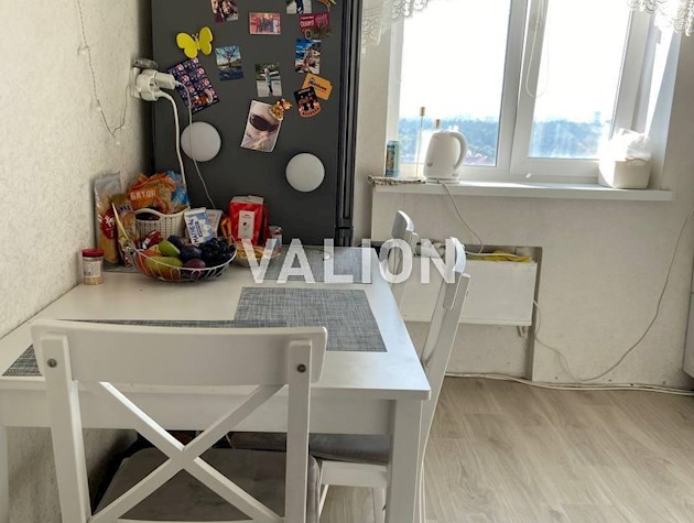 Продажа трехкомнатной квартиры ул.Путивльская, 40 Деснянский район