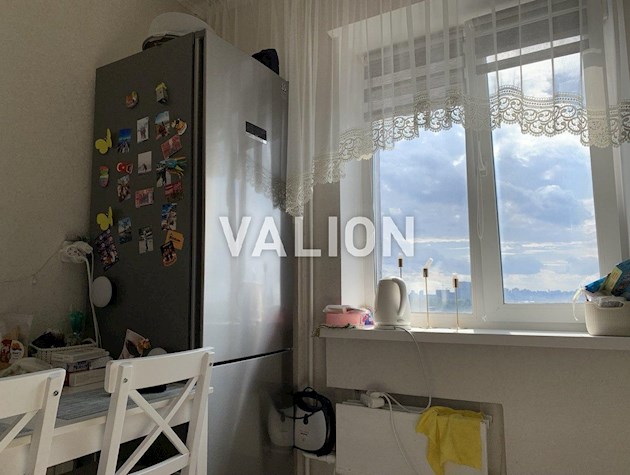 Продажа трехкомнатной квартиры ул.Путивльская, 40 Деснянский район