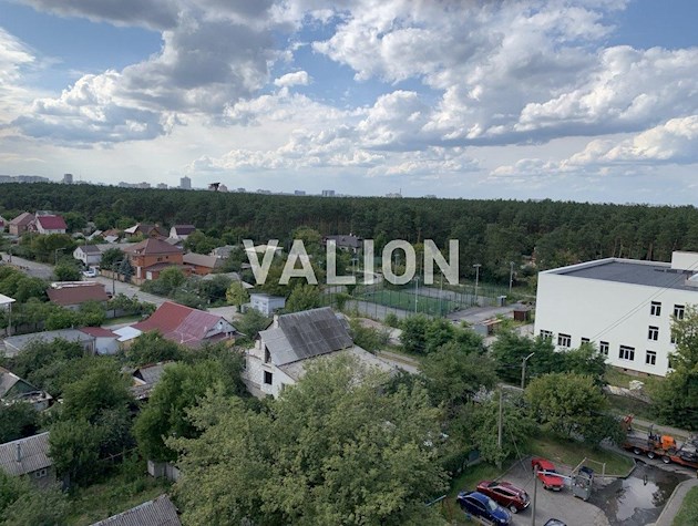 Продажа трехкомнатной квартиры ул.Путивльская, 40 Деснянский район