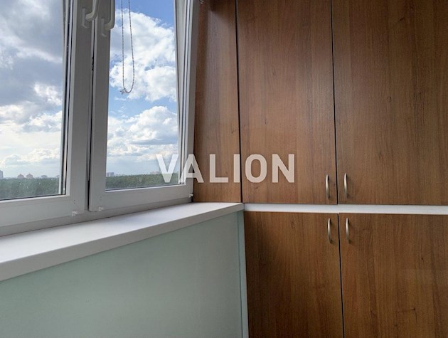 Продажа трехкомнатной квартиры ул.Путивльская, 40 Деснянский район