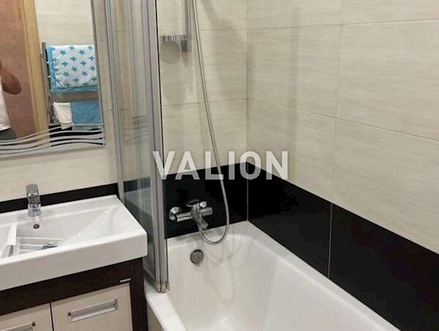 Продажа 3-к квартиры ул. Елены Пчелки 4