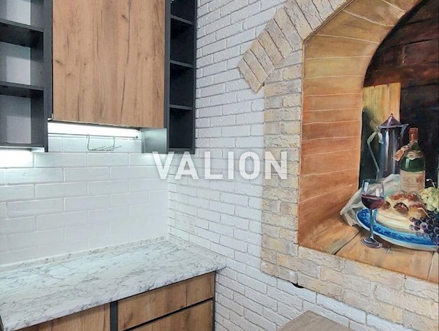 Продаж 3К квартири з ремонтом і меблями за адресою вул. Дмитрівська, 60/19 Шевченківський район