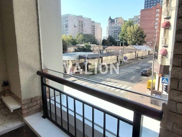 Продаж 3К квартири з ремонтом і меблями за адресою вул. Дмитрівська, 60/19 Шевченківський район