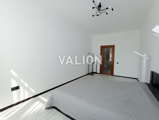 Продажа 1-комнатной квартиры на ул. Олимпия Галика (Малоземельная) 75б, ЖК Ривьера, метро Славутич