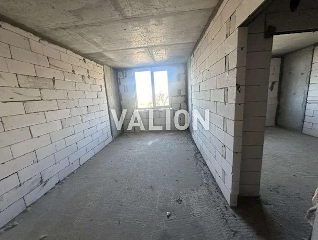 Продажа 1-к квартиры ул. Новоукраинская 24а