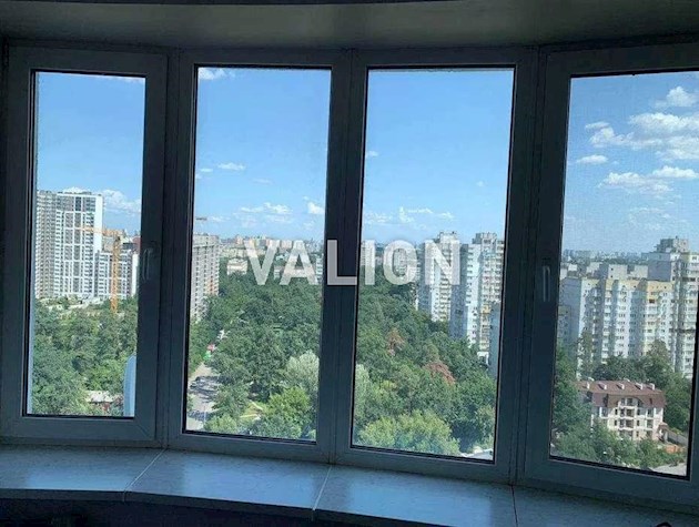 Продажа 2-комнатной квартиры по ул. Верховинная, д. 35, Святошинский район