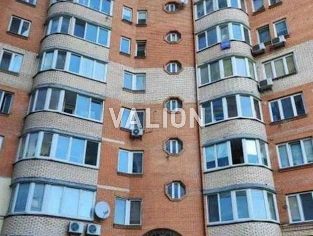 Продаж 2-кімнатної квартири по вул. Сім’ї Стешенка (Строкача), 7