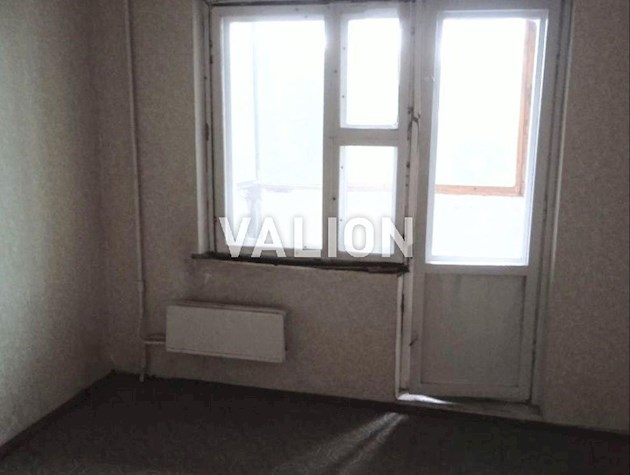 Продаж 3-к квартири вул. Срібнокільська 8