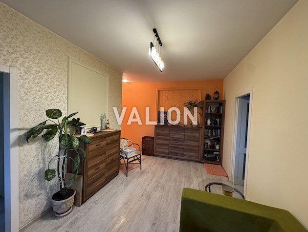 Продаж 2 кімнатка квартира, вул. Тампере 2/20, Соцмісто, Дарницька площа