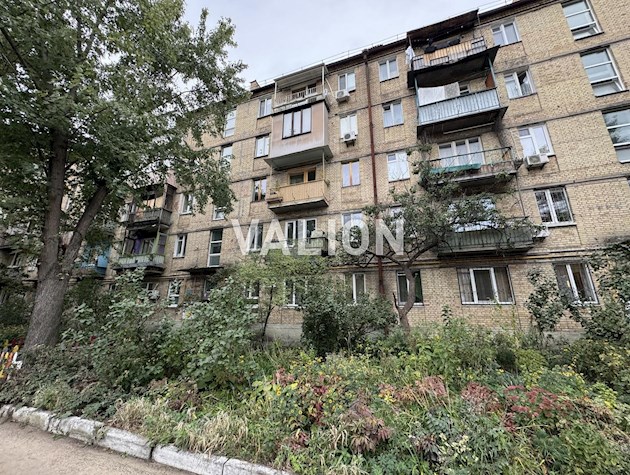 Продаж 2 кімнатка квартира, вул. Тампере 2/20, Соцмісто, Дарницька площа