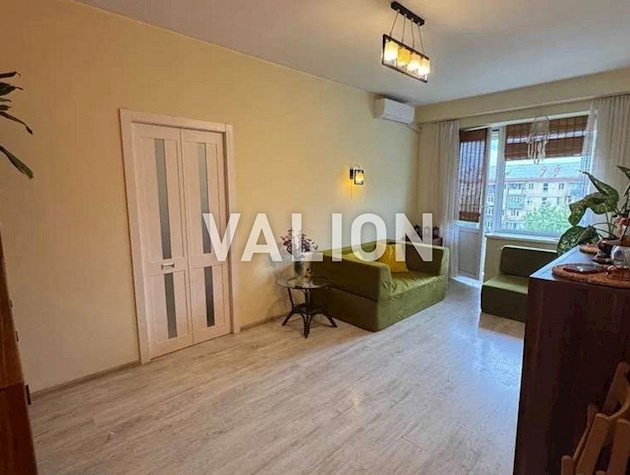 Продаж 2 кімнатка квартира, вул. Тампере 2/20, Соцмісто, Дарницька площа