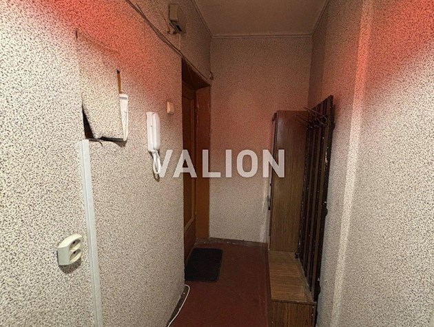 Продам 2к квартиру ул.Ушинского 17, Соломенский район правый берег