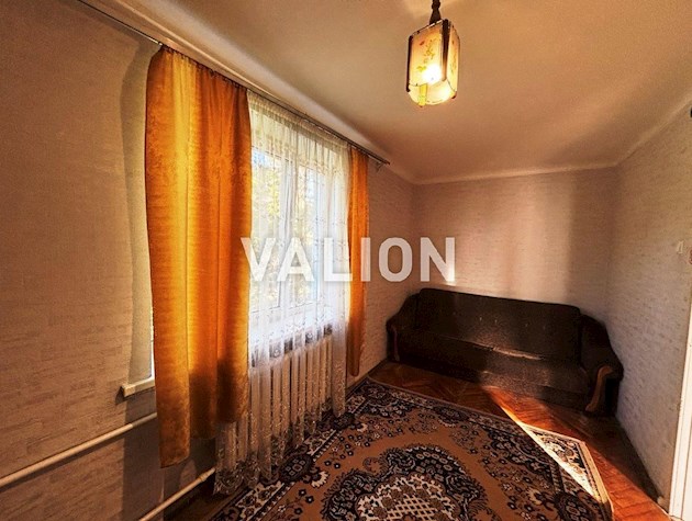 Продам 2к квартиру ул.Ушинского 17, Соломенский район правый берег