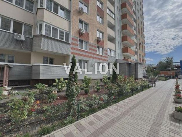 Продаж 2-к квартири вул. Софії Русової 7а