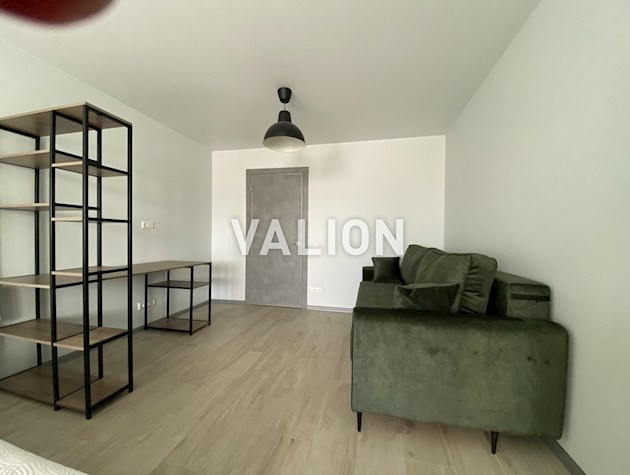 Продаж 1-кімнатної квартири 42м2 зі свіжим ремонтом по вул. Святослава Хороброго (Народного Ополчення), 4А, Чоколовка, Соло’мянський район, правий берег