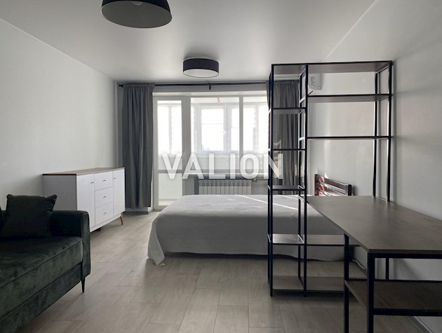 Продаж 1-кімнатної квартири 42м2 зі свіжим ремонтом по вул. Святослава Хороброго (Народного Ополчення), 4А, Чоколовка, Соло’мянський район, правий берег