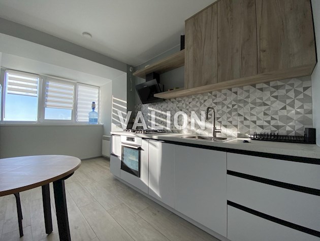 Продаж 1-кімнатної квартири 42м2 зі свіжим ремонтом по вул. Святослава Хороброго (Народного Ополчення), 4А, Чоколовка, Соло’мянський район, правий берег