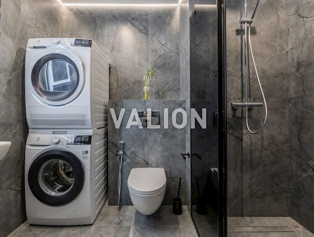 Продаж 4К квартири з ремонтом і меблями за адресою Берестейський проспект, 11 у Шевченківському районі.