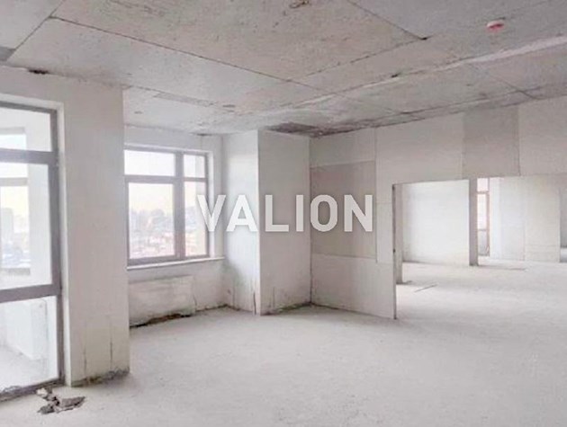 Продаж 5-к квартири Богдана Хмельницького 58а