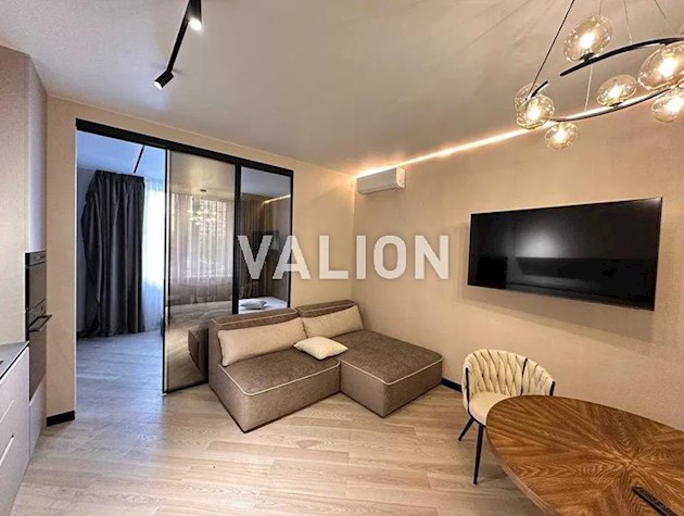 Продажа 1 комнатной квартиры в ЖК Delmar, Печерский р-н