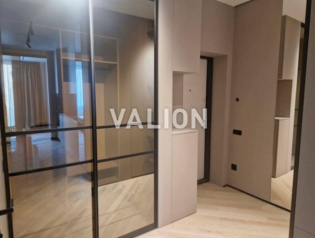 Продажа 1 комнатной квартиры в ЖК Delmar, Печерский р-н