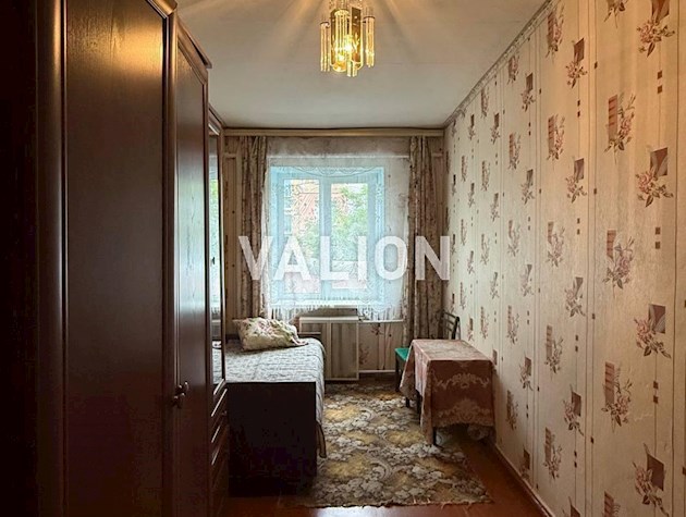 Продажа 3 комнатной квартиры, Куреневка, ул. Кирилловская, 110