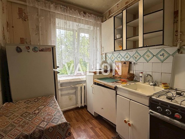 Продажа 3 комнатной квартиры, Куреневка, ул. Кирилловская, 110