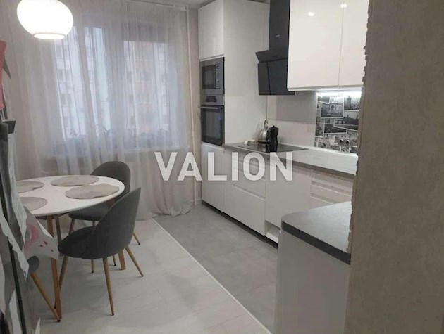 Продажа 2-к квартиры Феодосийский пер.14А. Голосеевский район