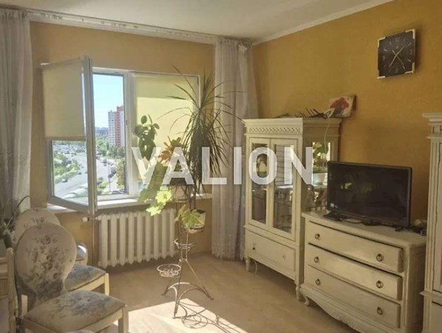 Продажа 1-комнатной квартиры по ул.Милославская, 4