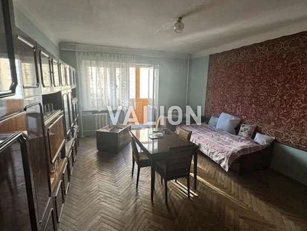 Продається 3-кімнатна квартира на вул.Слов’янська, 28