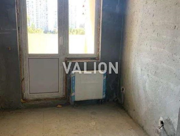 Продаж 1-к квартири вул. Милославська 18