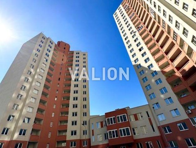 Продаж 1-к квартири вул. Милославська 18