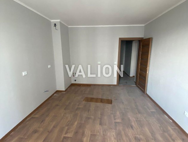 Продам 2 комн. по ул. Коноплянской 22 Б. Минский массив.