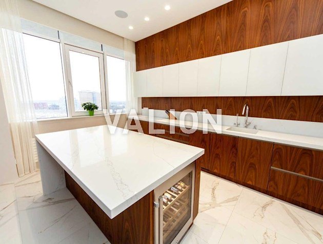 Продажа 4-х комнатной квартиры Здановской Юлии (Ломоносова) .75а Голосеевский район